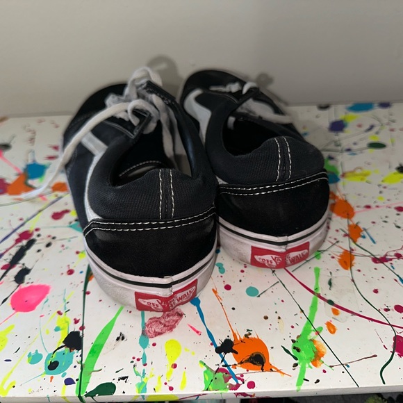 Men’s Vans - Picture 3 of 5